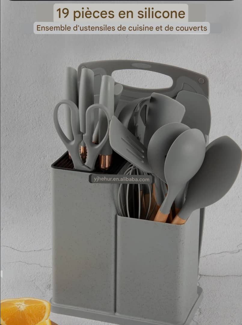 Ensemble des Ustensiles de Cuisine Premium  en Silicone de Haute Qualité Kit de  19 Pièces.
